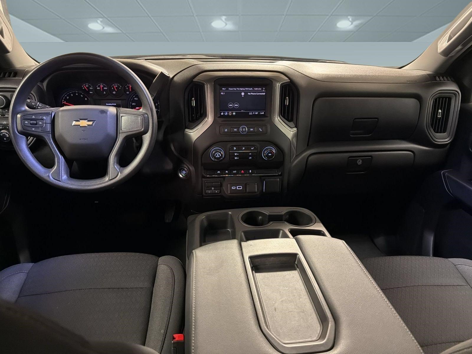 Used 2025 Chevrolet Silverado 1500 Custom AWD/4WD image 15