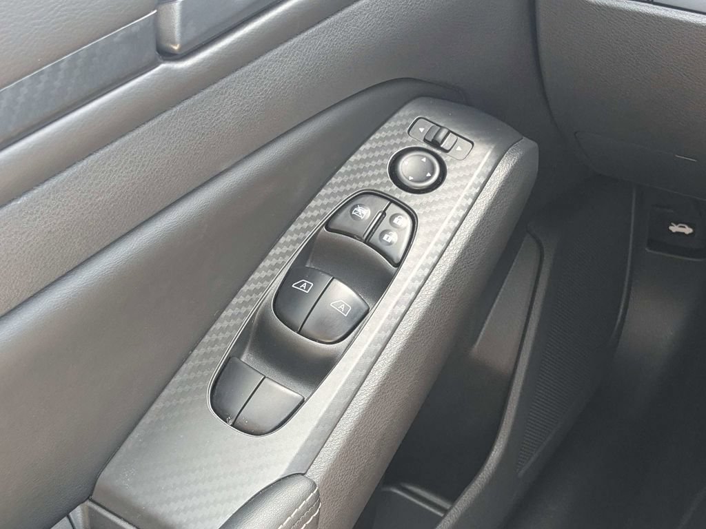 Used 2026 Nissan Altima 2.5 SV FWD image 19