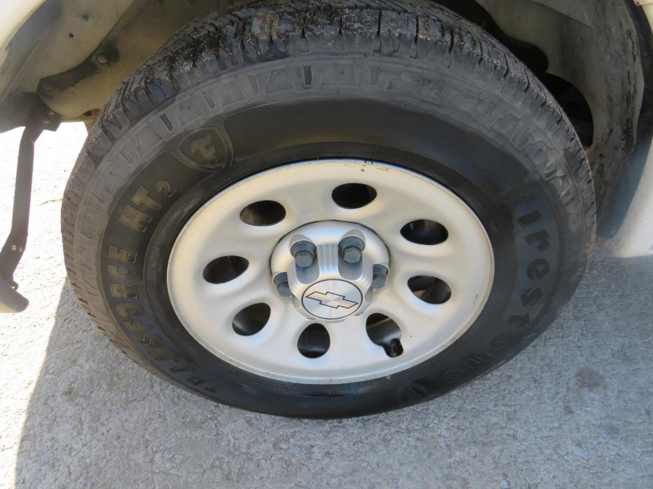 Used 2014 Chevrolet Express 1500 LS image 32