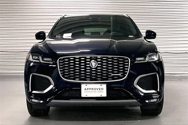 Certified 2025 Jaguar F-PACE R-Dynamic S image 2