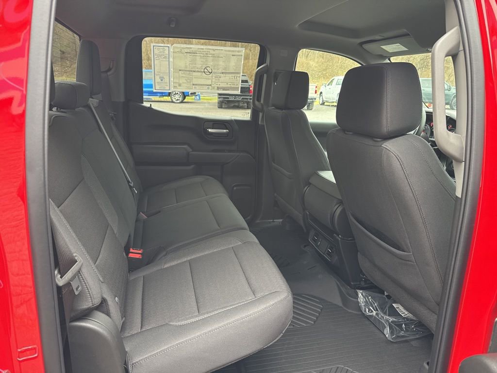 New 2026 Chevrolet Silverado 1500 Custom Trail Boss w/ LPO, Dark Essentials Package AWD/4WD image 22