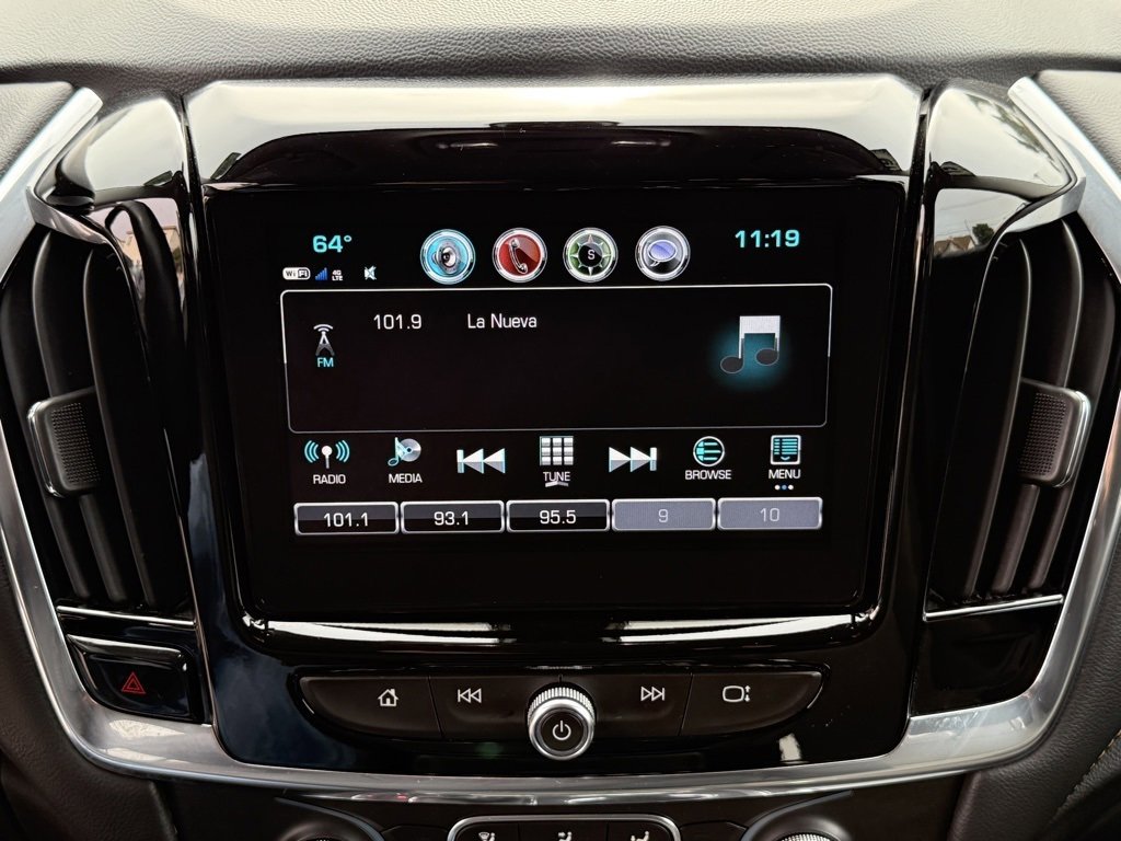 Used 2019 Chevrolet Traverse LT image 28