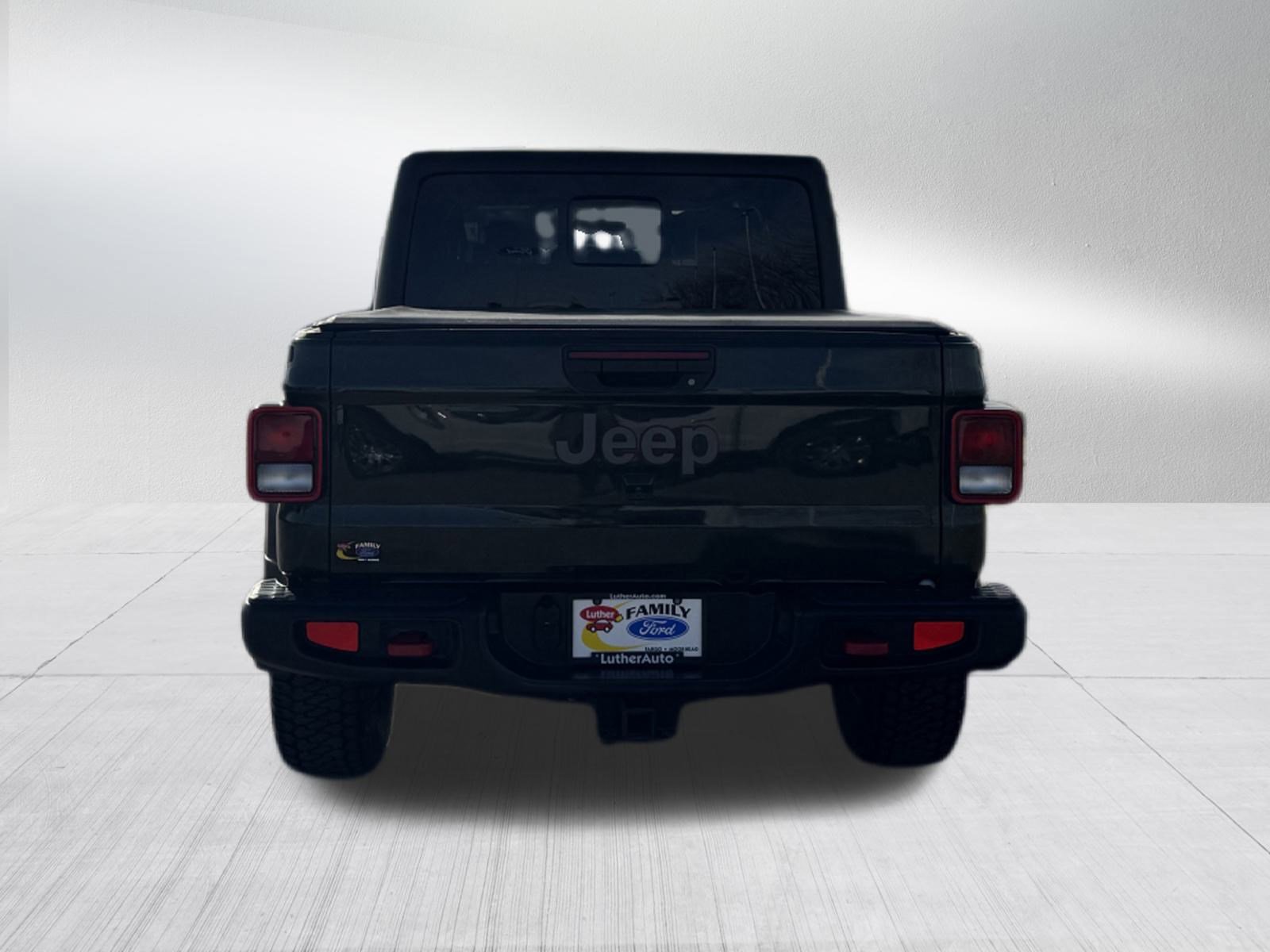 Used 2022 Jeep Gladiator Rubicon w/ Cold Weather Group image 6