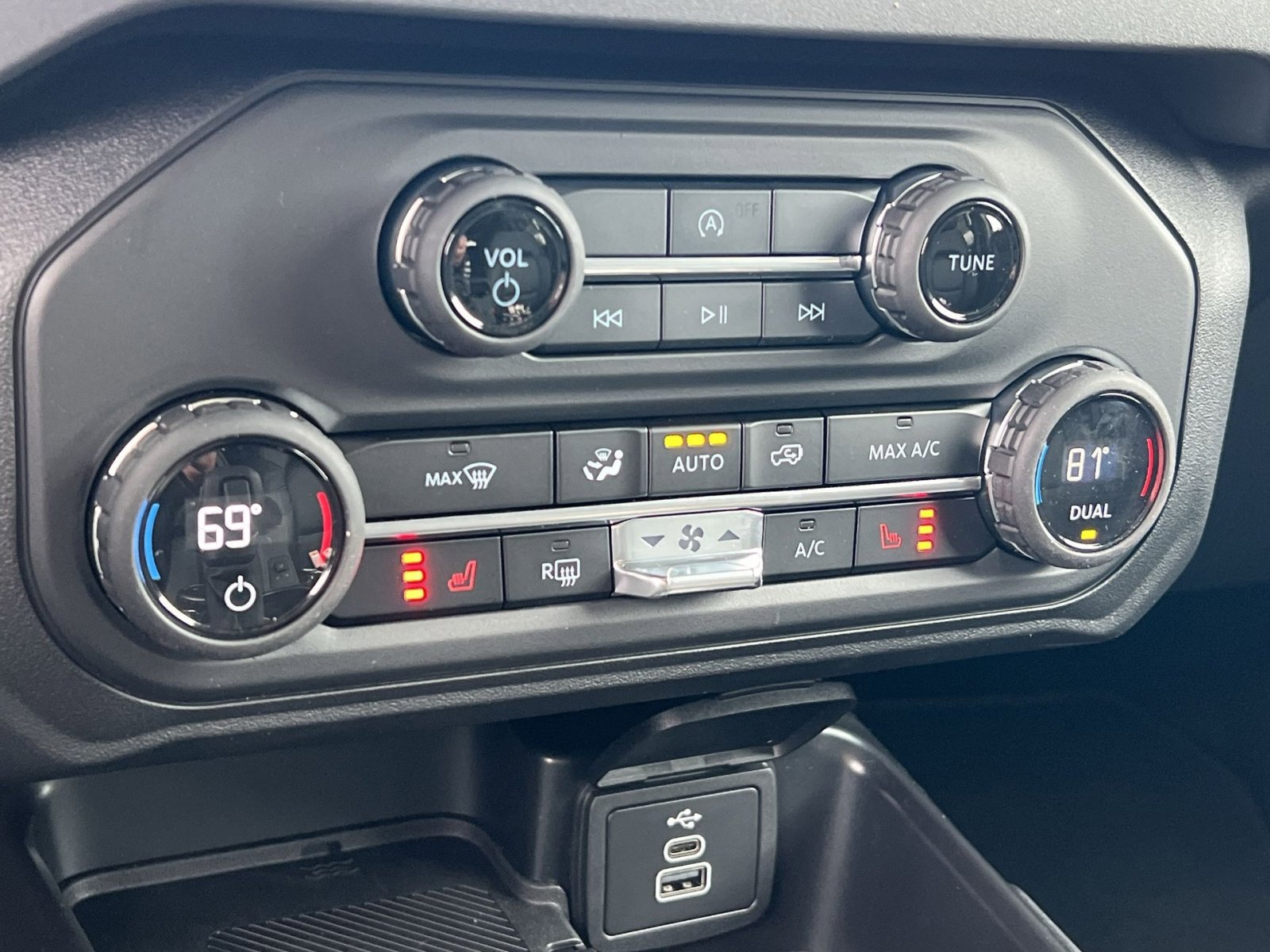 New 2026 Ford Bronco Big Bend AWD/4WD image 21
