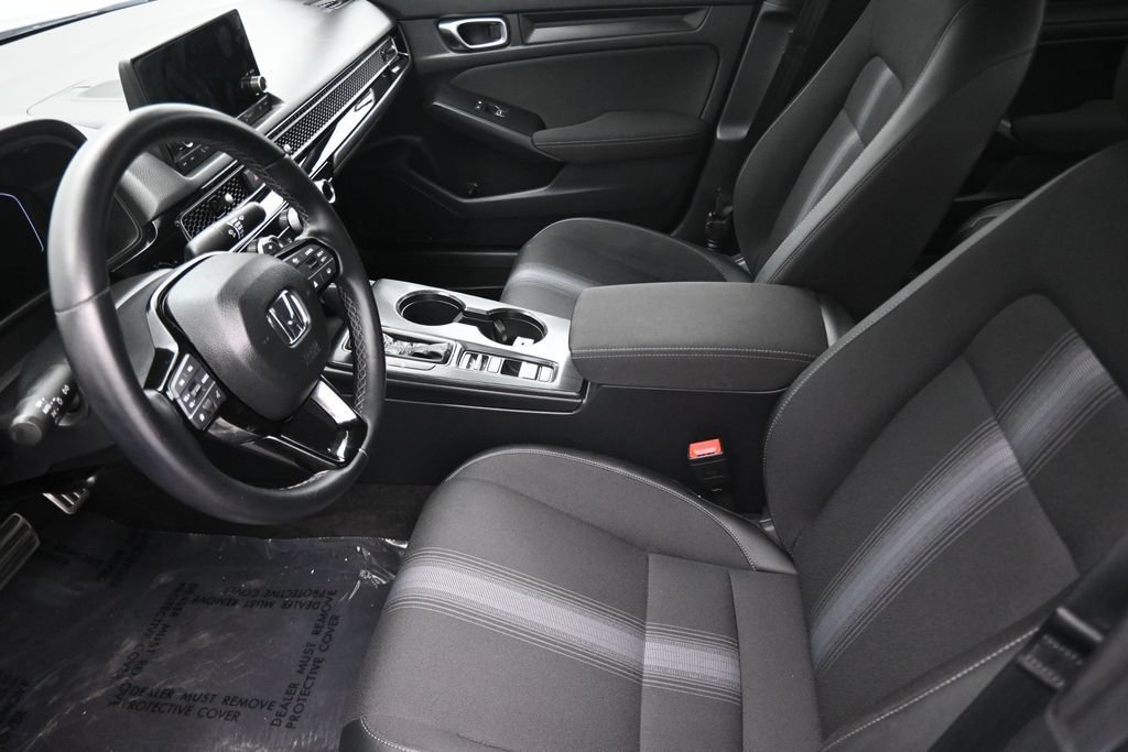 Used 2025 Honda Civic Sport image 9