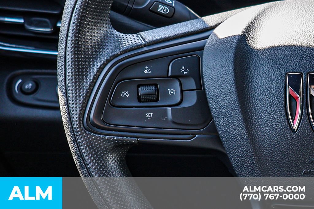 Used 2025 Buick Envista Preferred image 29