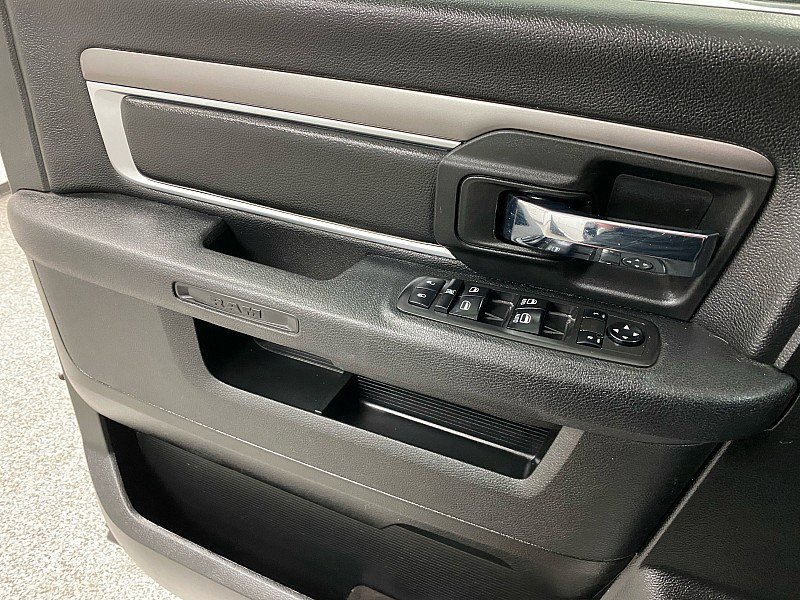 Used 2021 RAM 1500 Classic Warlock w/ Trailer Tow Group image 9