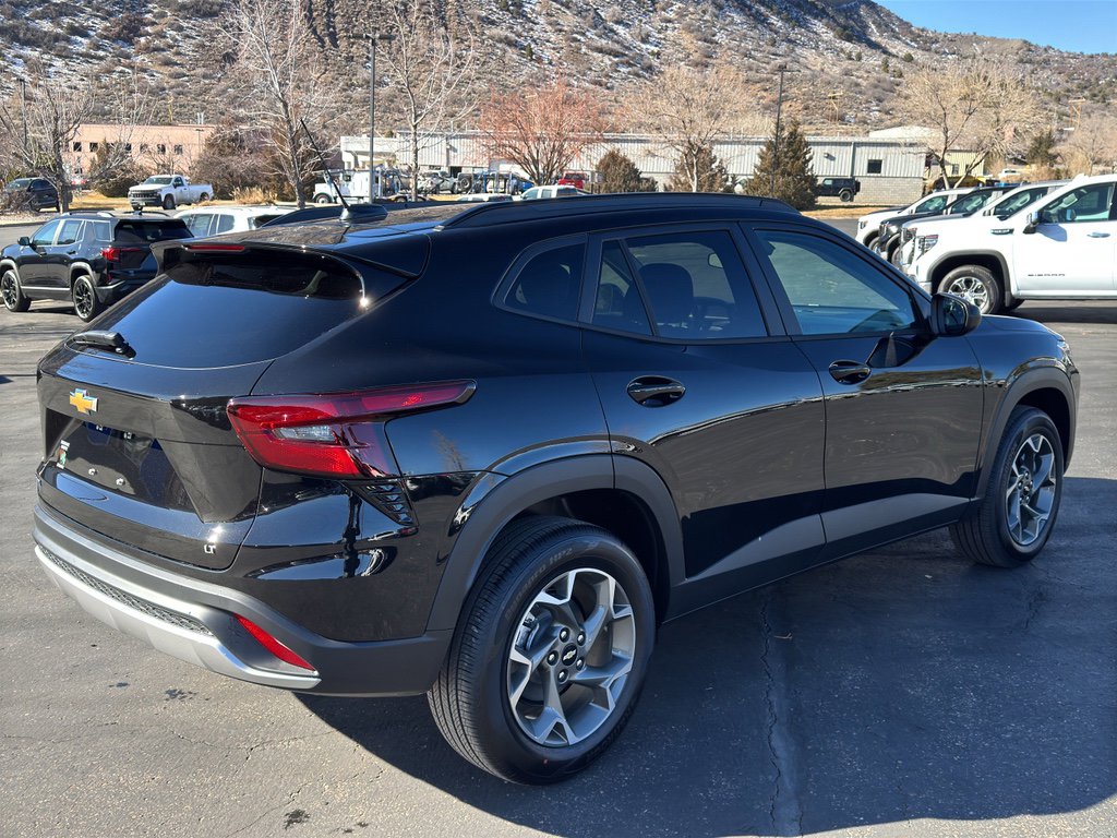 New 2026 Chevrolet Trax LT image 7