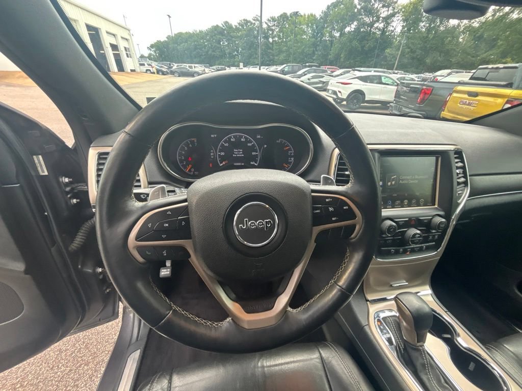 Used 2017 Jeep Grand Cherokee Limited AWD/4WD image 13