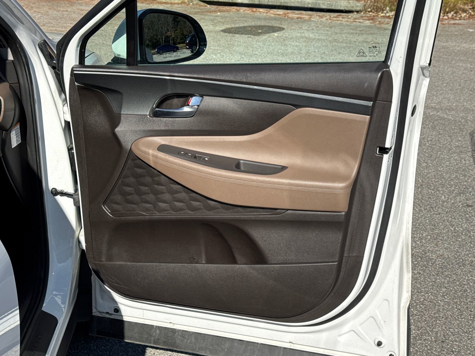 Used 2023 Hyundai Santa Fe SEL Convenience image 14