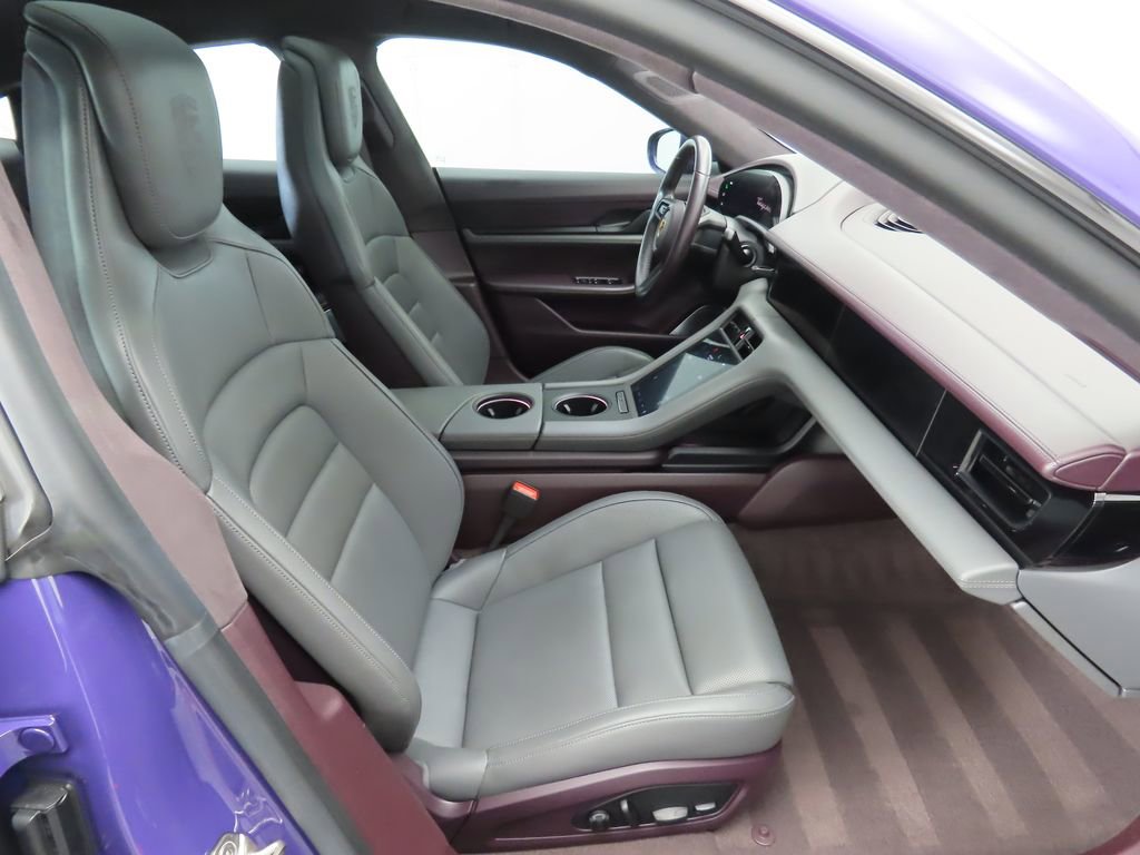 Used 2022 Porsche Taycan 4S image 20