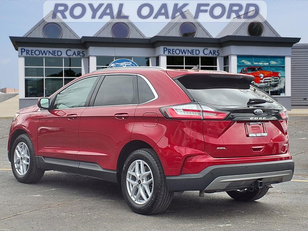 Used 2023 Ford Edge SEL w/ Convenience Package image 2