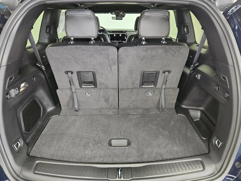 New 2026 Jeep Grand Cherokee L Limited AWD/4WD image 8