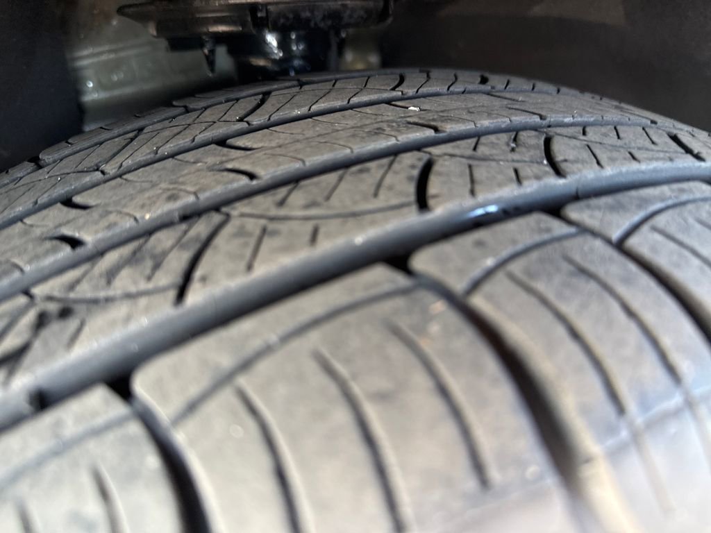 Used 2024 Ford Edge SEL w/ Cargo Accessory Package image 31