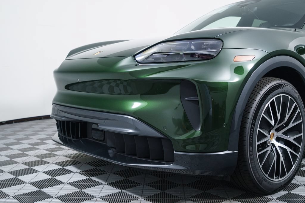 Used 2026 Porsche Cayenne Electric AWD/4WD image 11