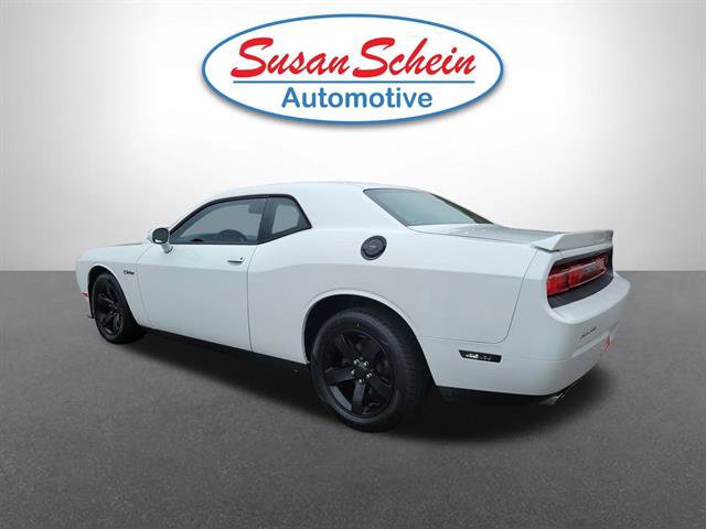 Used 2011 Dodge Challenger SE image 7