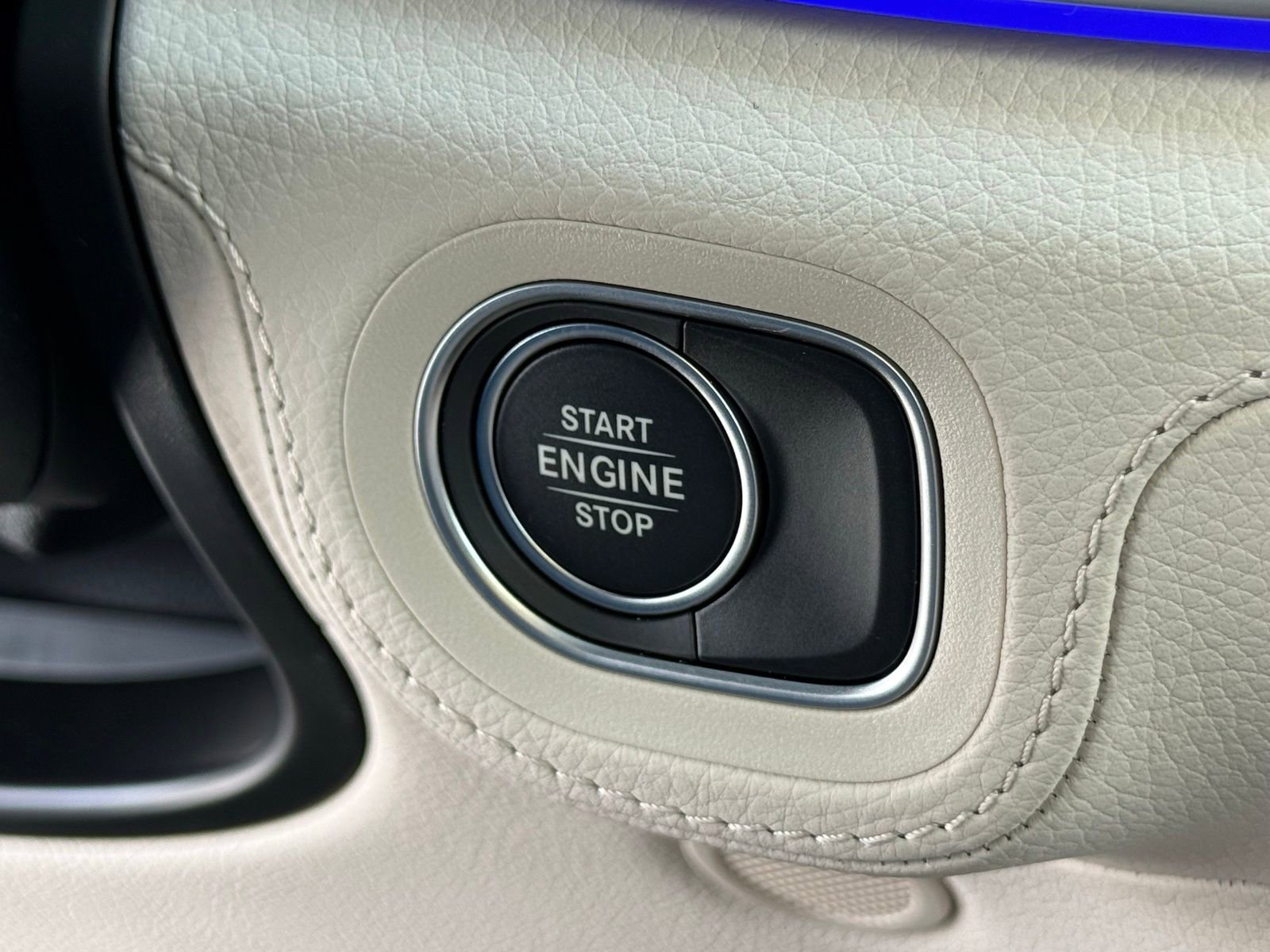 New 2026 Mercedes-Benz GLE 450e 4MATIC image 27
