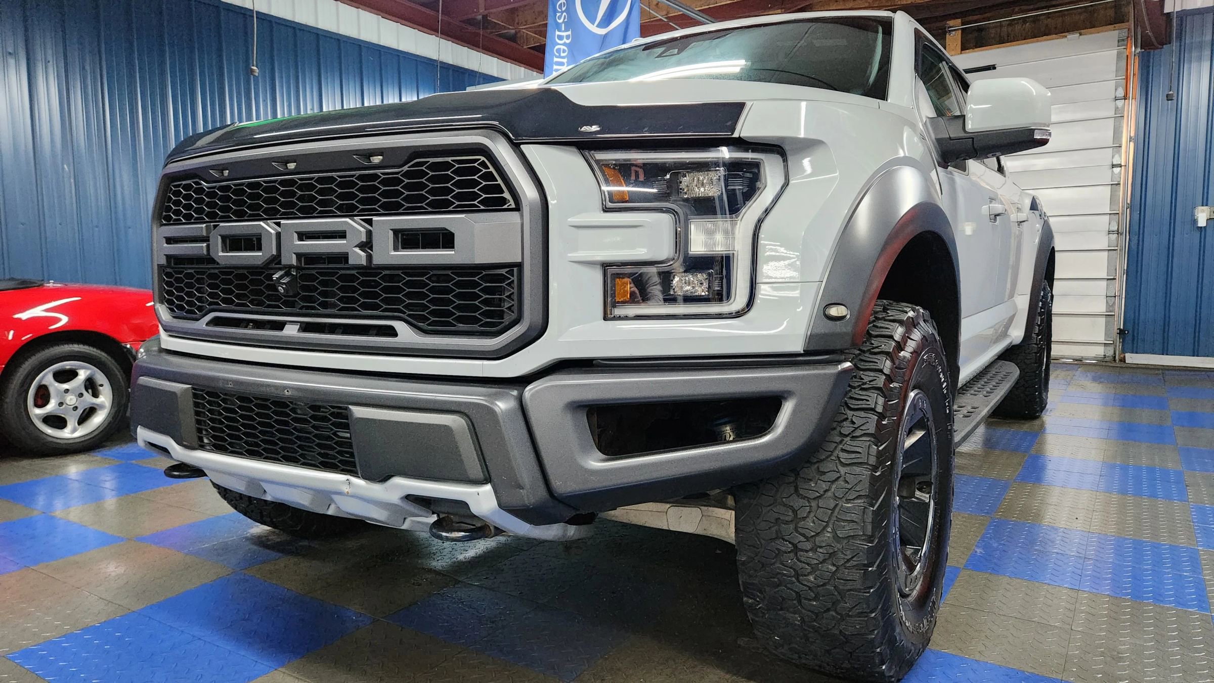 Used 2017 Ford F150 Raptor w/ Equipment Group 802A Luxury image 5