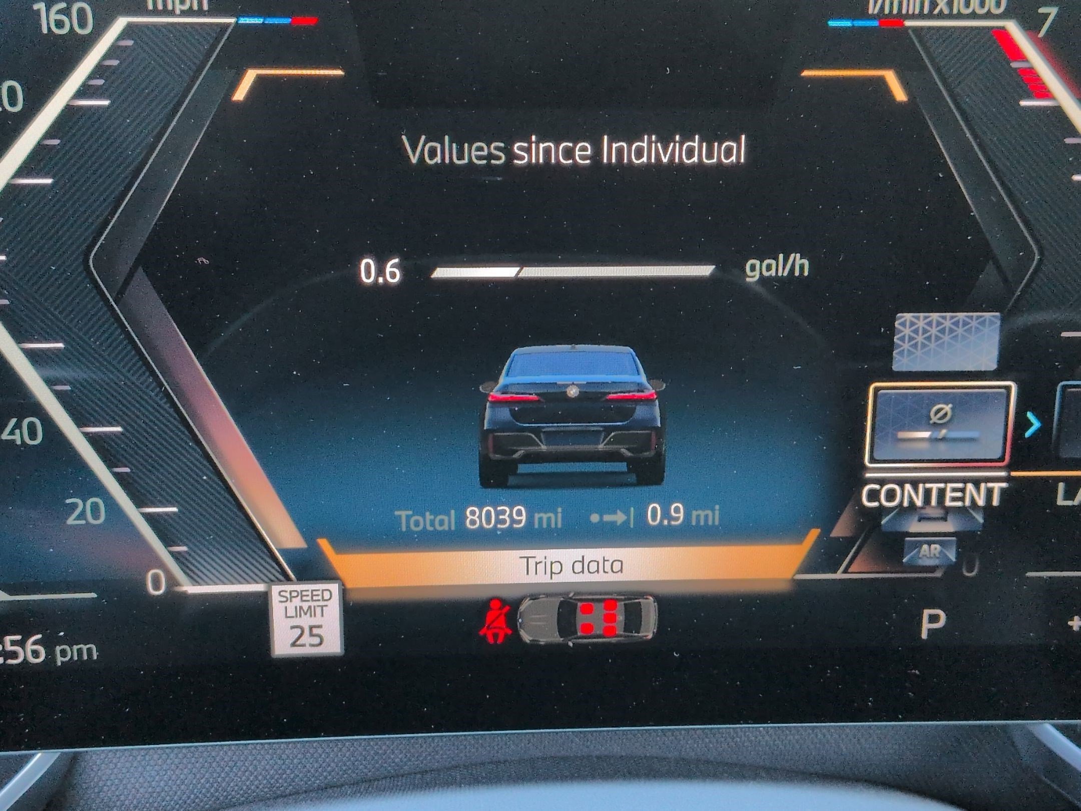 Certified 2024 BMW 760i xDrive w/ Premium Package 2 image 22