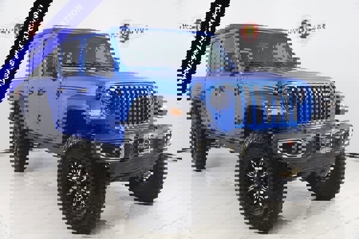 Used 2023 Jeep Gladiator Sport w/ Trailer Tow Package