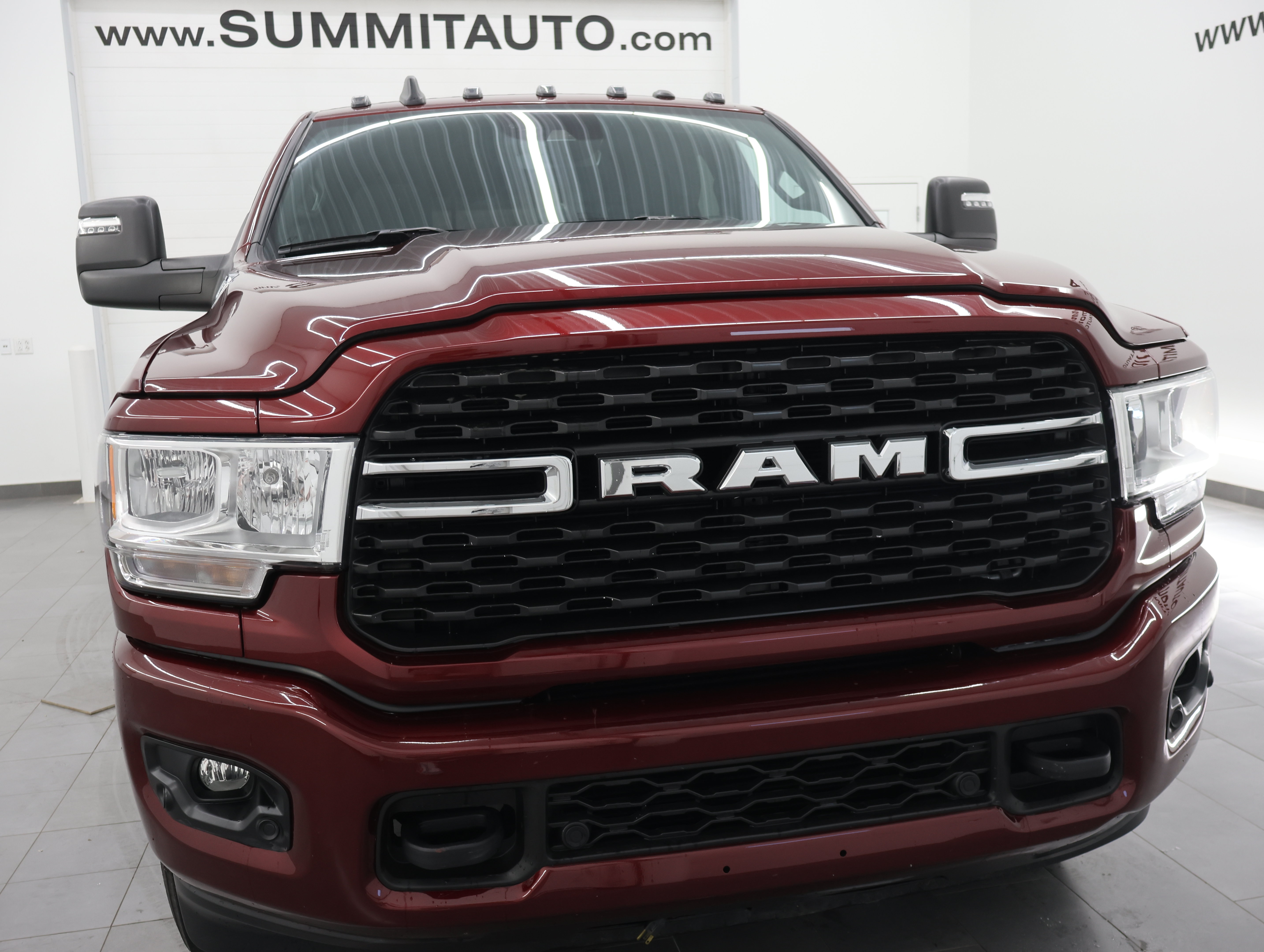 Used 2024 RAM 2500 Big Horn w/ Safety Group AWD/4WD image 21