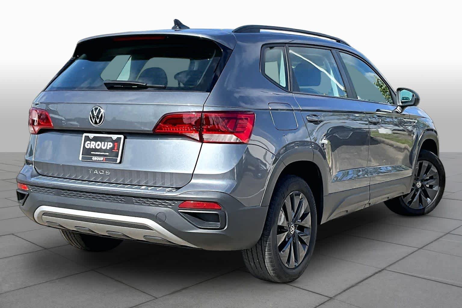 Used 2024 Volkswagen Taos S FWD image 11