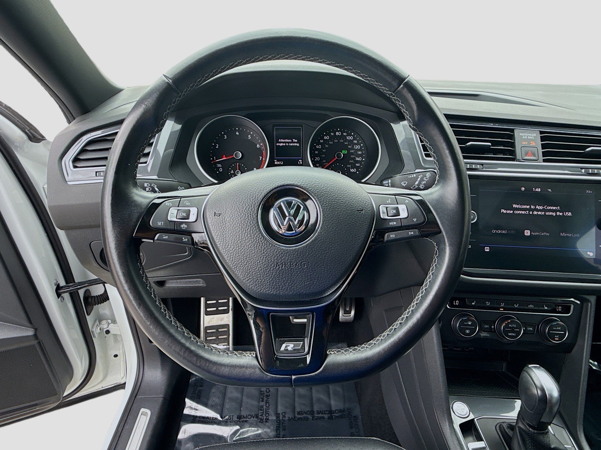 Certified 2020 Volkswagen Tiguan SE R-Line image 10