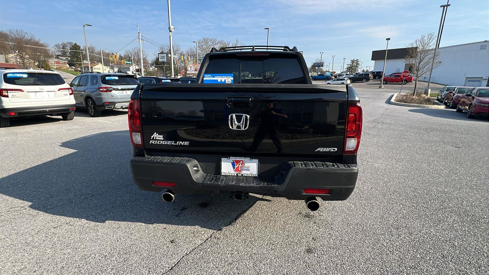 Used 2023 Honda Ridgeline RTL image 5