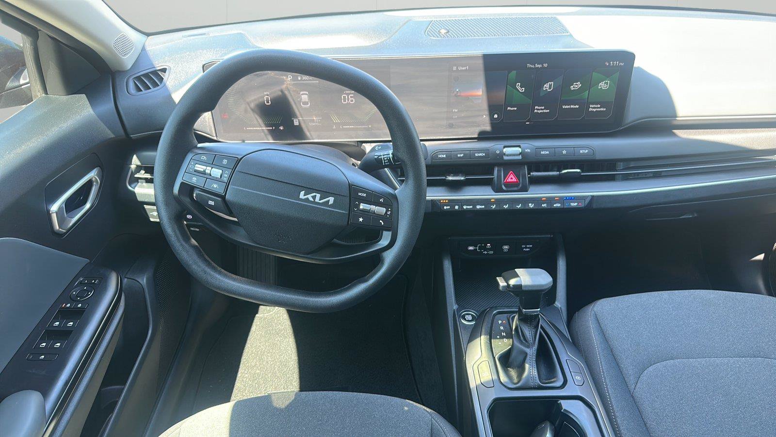 Used 2025 Kia K4 FWD image 20