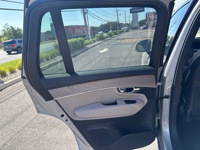 Used 2025 Volvo XC90 B6 Plus AWD/4WD image 16