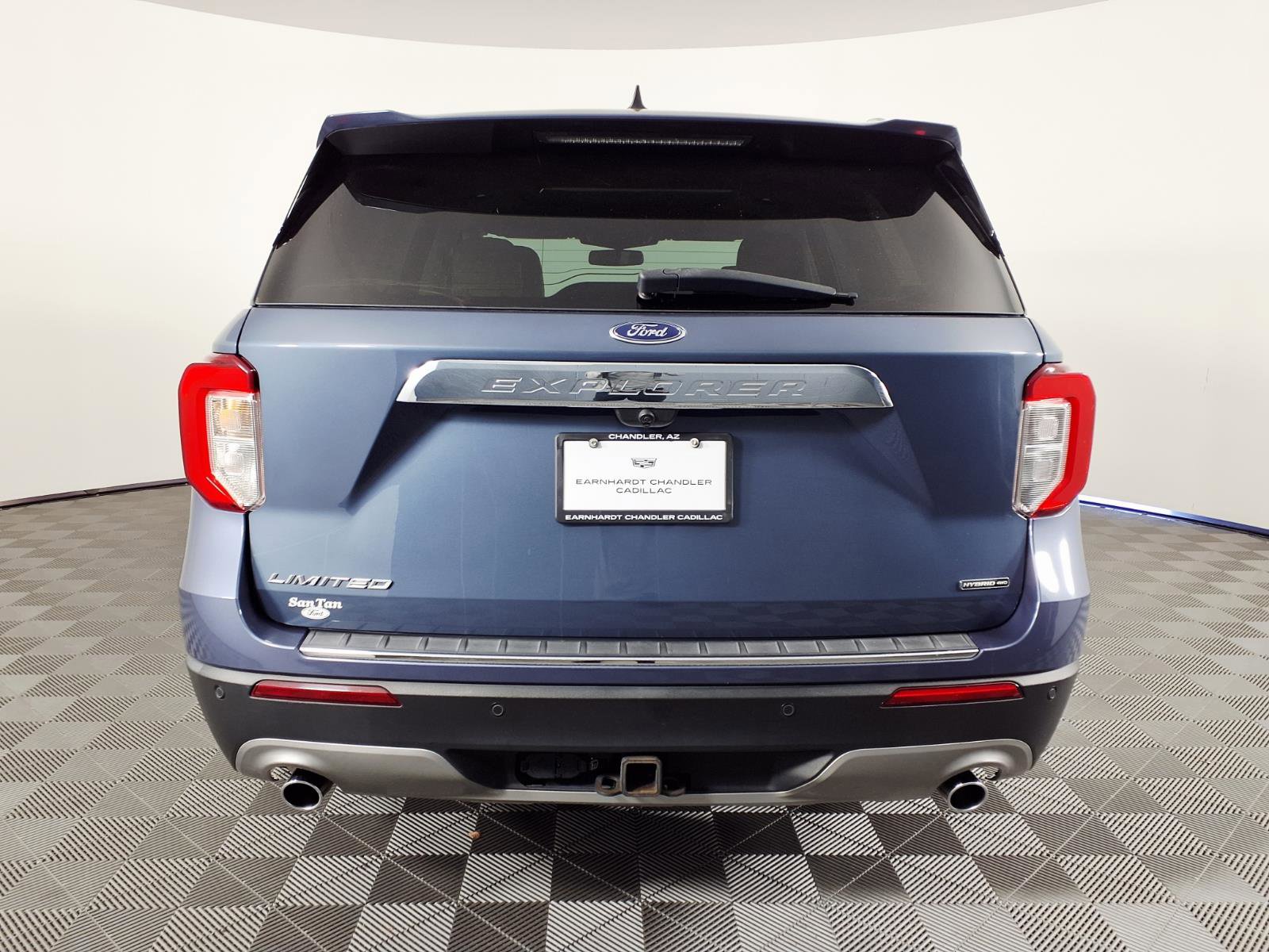 Used 2021 Ford Explorer Limited w/ Hybrid Equipment Group 310A AWD/4WD image 5