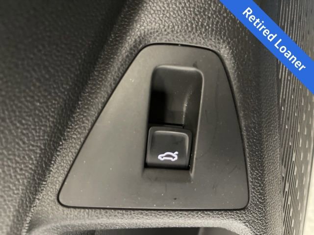 New 2025 Volkswagen Jetta SE w/ Black Wheel Package image 28