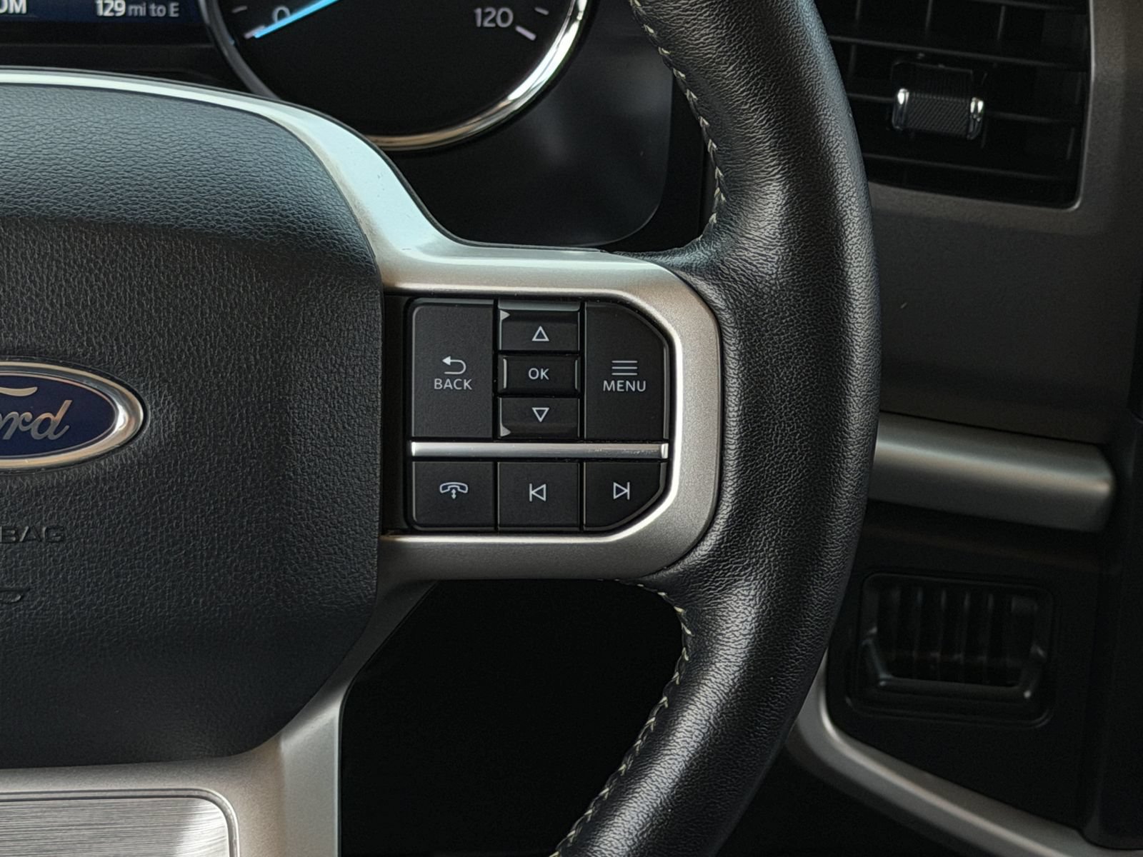 Used 2022 Ford Expedition Max XLT RWD image 17