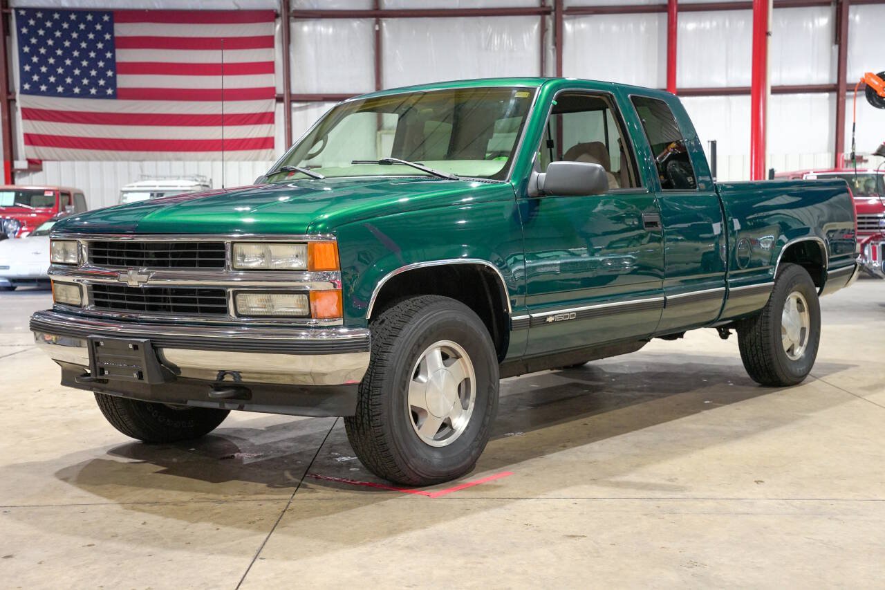 Used 1997 Chevrolet Silverado 1500 4x4 Extended Cab image 1