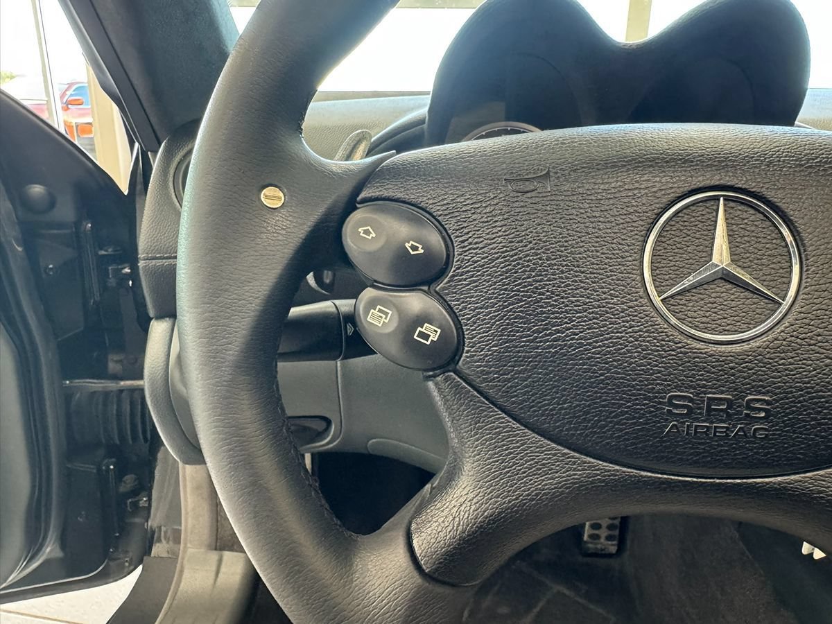 Used 2005 Mercedes-Benz SL 55 AMG image 37