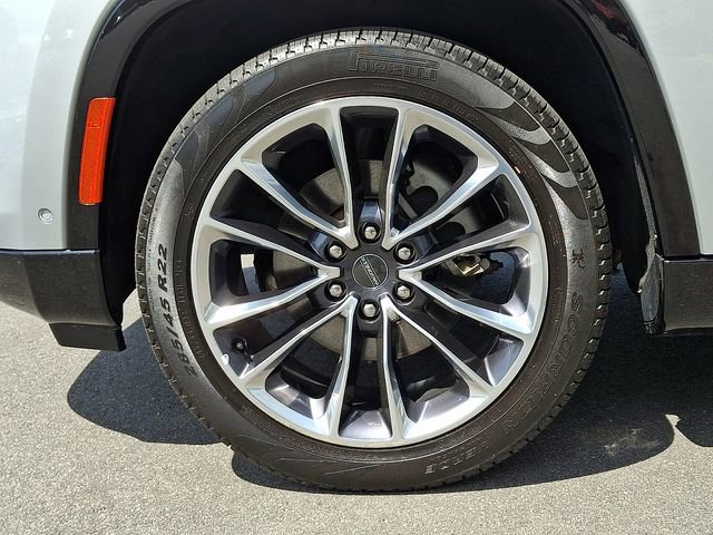 Used 2024 Jeep Wagoneer L Series II w/ Premium Group I image 8