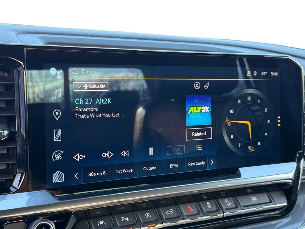 Used 2023 Chevrolet Silverado 1500 High Country w/ Z71 Off-Road Package image 13