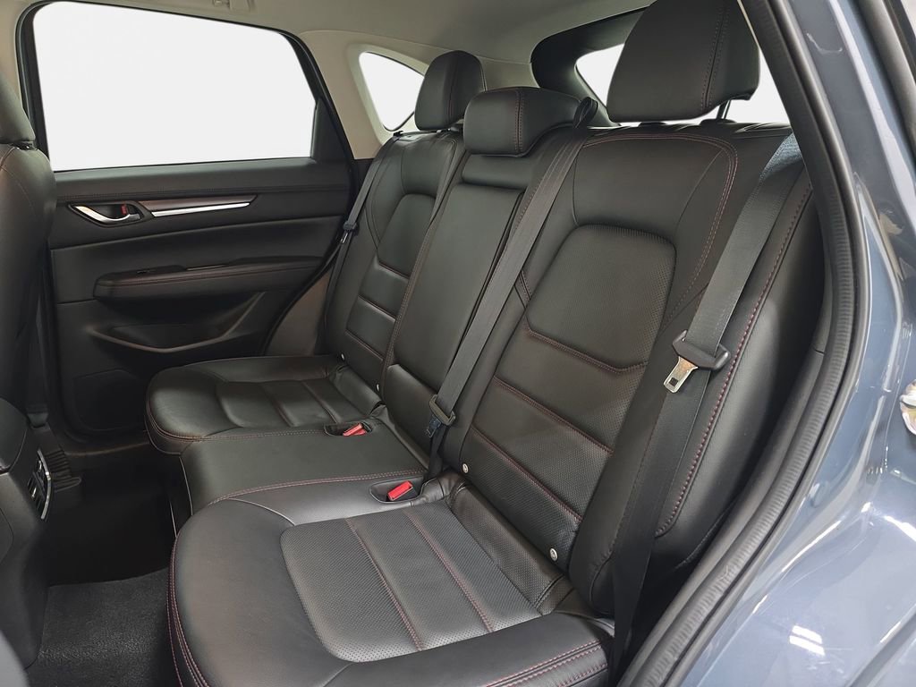 Used 2023 MAZDA CX-5 Carbon Edition image 13