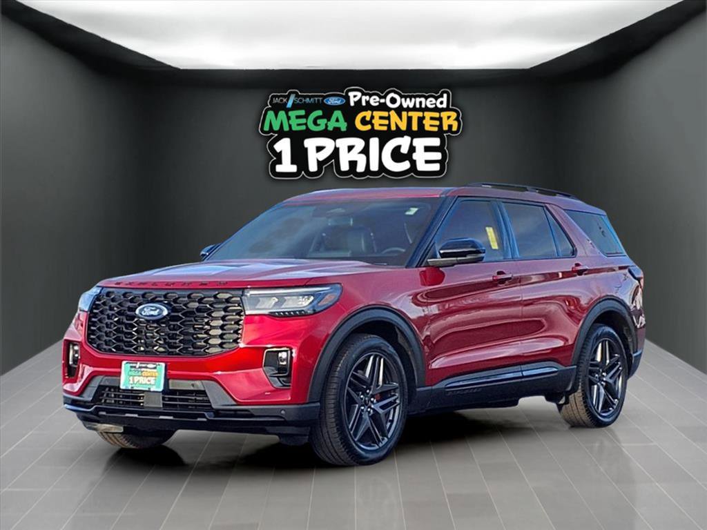 Used 2025 Ford Explorer ST video 2