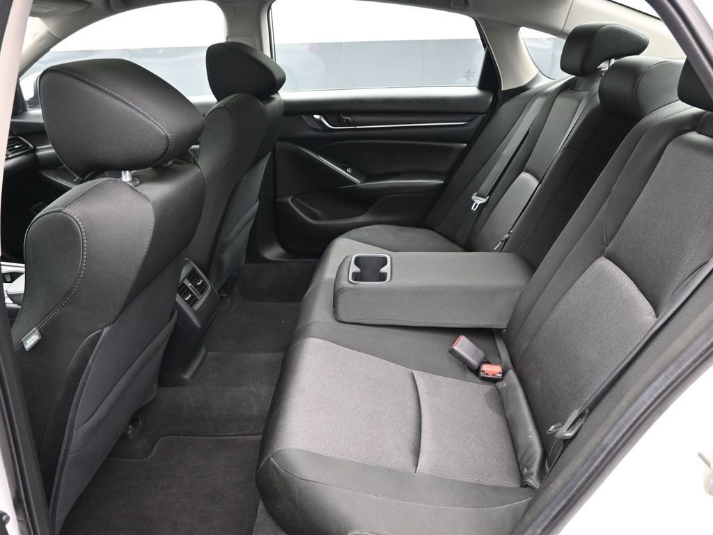 Used 2019 Honda Accord EX image 24