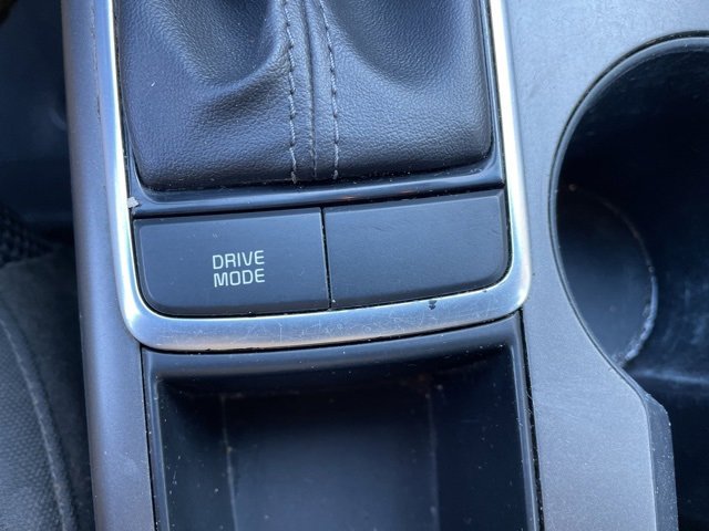 Used 2020 Kia Optima LX image 40