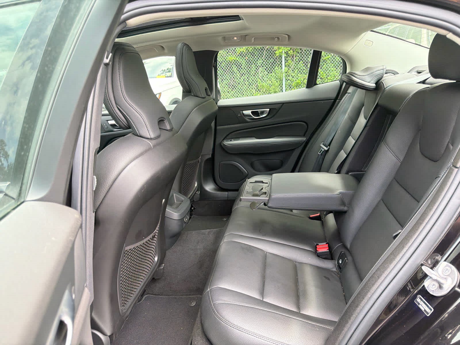 Used 2025 Volvo S60 B5 Plus FWD image 23