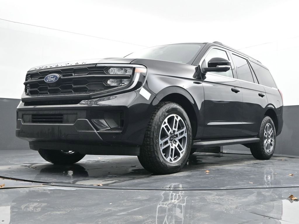 New 2026 Ford Expedition Active image 43
