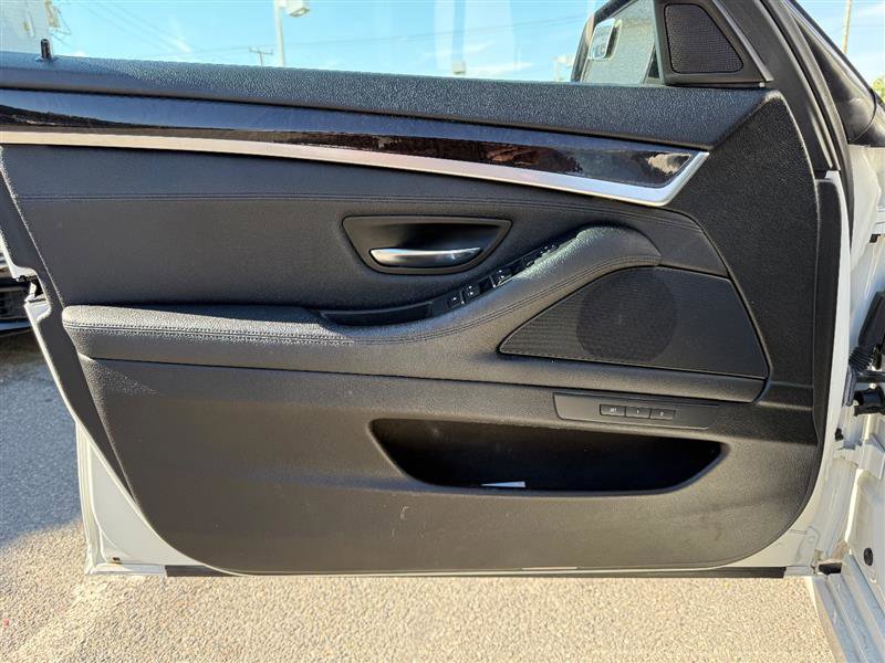 Used 2016 BMW 528i xDrive Sedan AWD/4WD image 14