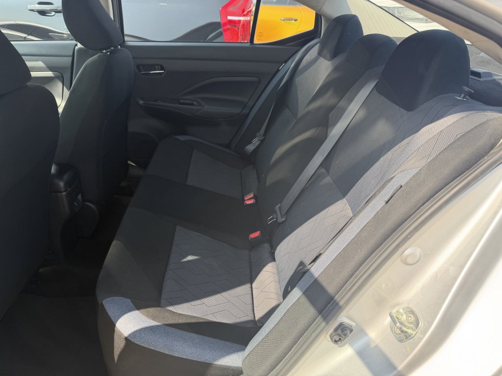 Used 2025 Nissan Versa SV FWD image 18