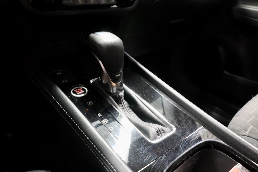 Certified 2023 Nissan Kicks SR image 30