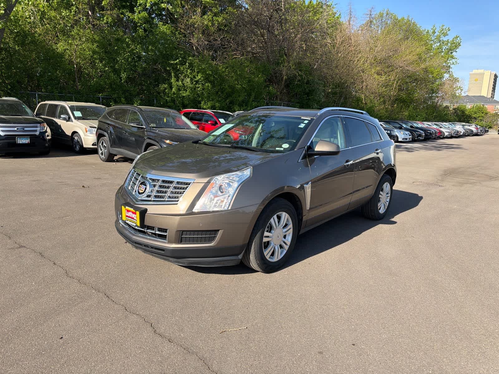 Used 2016 Cadillac SRX Luxury w/ Driver Awareness Package AWD/4WD image 4