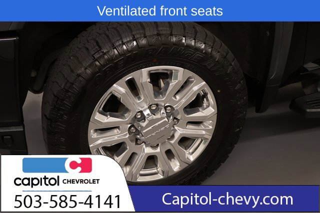 Used 2020 GMC Sierra 3500 Denali w/ Denali Ultimate Package AWD/4WD image 8