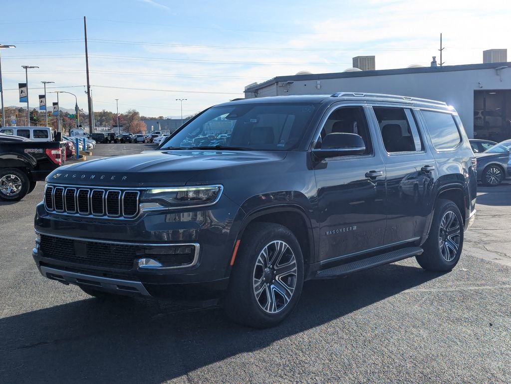 Used 2024 Jeep Wagoneer Series II w/ Flexible Seating Group AWD/4WD image 9