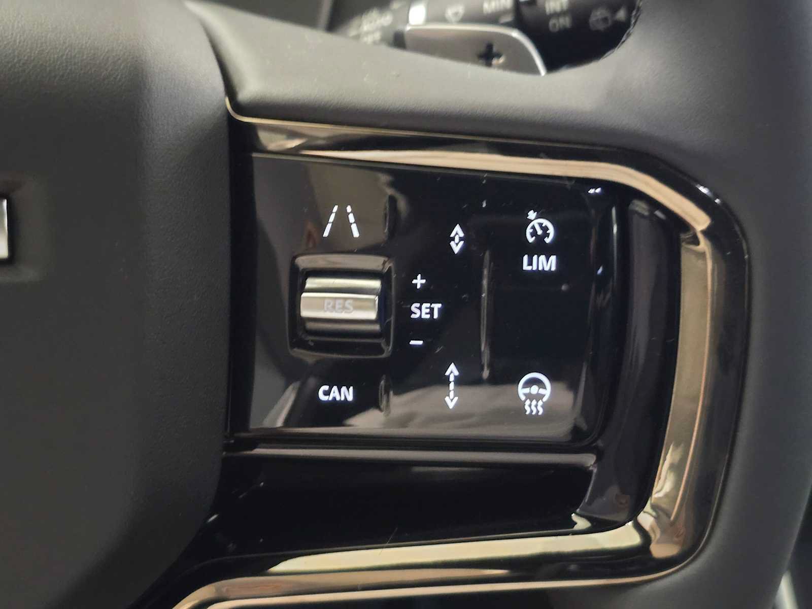 New 2026 Land Rover Range Rover Evoque S AWD/4WD image 30